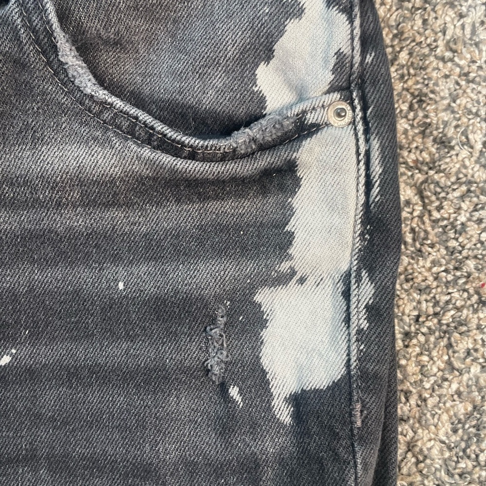 Zara Women’s Black “Paint Splatter” Jeans - Picture 6 of 9